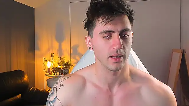 Oscar Miller  online show from October 17, 9:52 pm