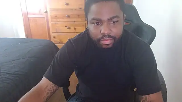 Breadwinnah online show from October 27, 8:55 pm