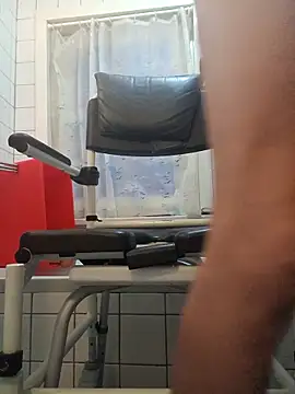 toywood online show from September 19, 4:57 am