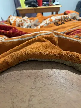 Monspeet 01 online show from December 3, 1:28 pm