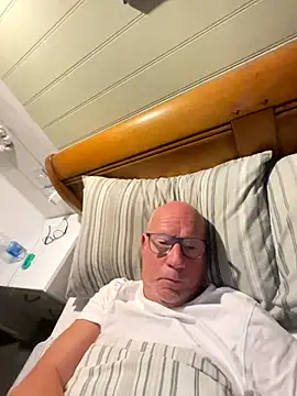 philefc online show from September 26, 7:17 am