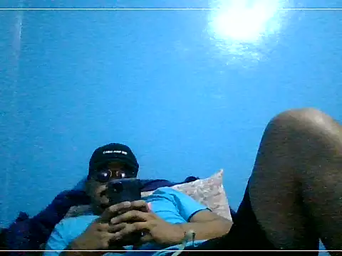 elturcudito online show from March 8, 4:49 am