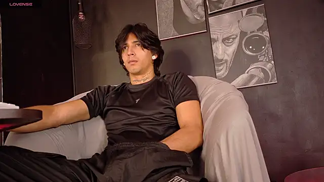 jett savage online show from December 1, 1:25 pm