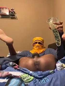 zzlamenos online show from December 19, 11:23 pm