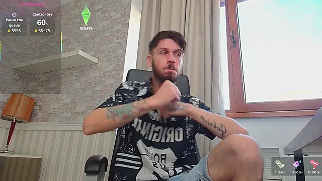 JonahShaw online show from September 15, 4:36 am