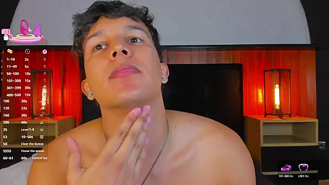 Leo Savage  online show from July 8, 7:34 am