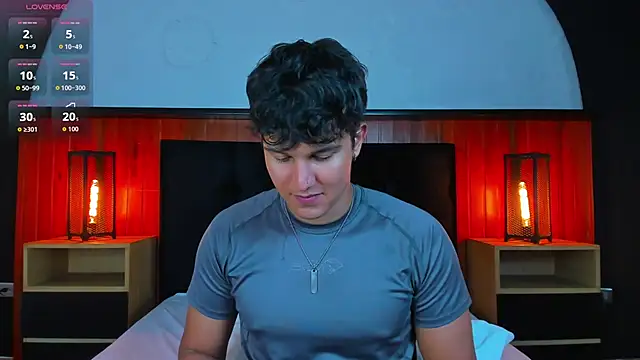 Leo Savage  online show from May 23, 4:18 am