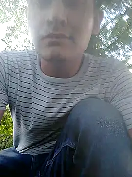 Snapshot of delesteli chatting on November 1, 8:35 pm delesteli online show from November 1, 8:35 pm