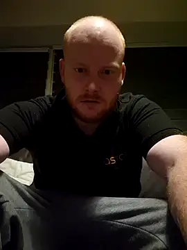 svenni2525 online show from November 8, 12:25 am