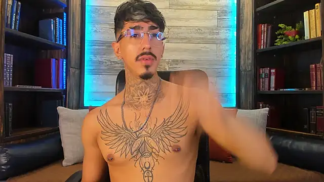 Snapshot of Donovan_Desmond chatting on September 8, 8:30 pm Donovan Desmond online show from September 8, 8:30 pm