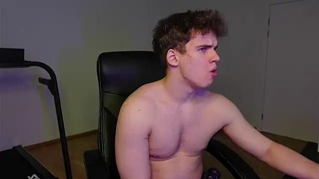 Ricky Becko online show from December 3, 2:45 pm