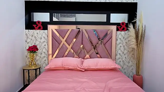 mysterius boy online show from November 28, 9:38 pm