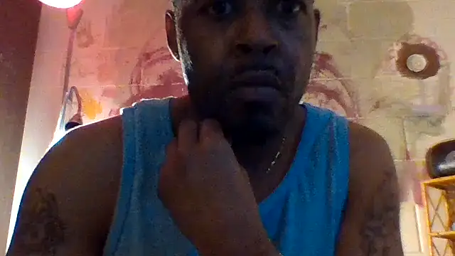 Nuttygmarley online show from April 16, 12:05 pm