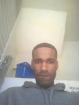 negrobrazil92 online show from November 26, 12:41 pm