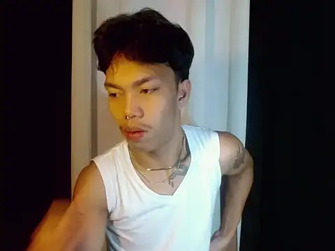 Snapshot of jersthebigfuckerxxx chatting on September 9, 8:30 pm jersthebigfuckerxxx online show from September 9, 8:30 pm
