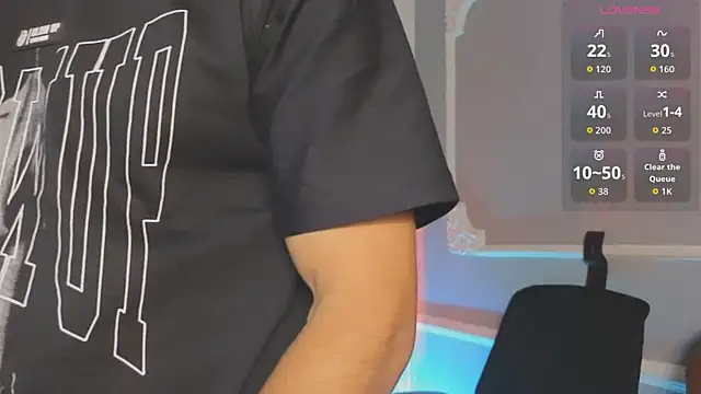 ArturoCardona  online show from January 10, 6:12 pm