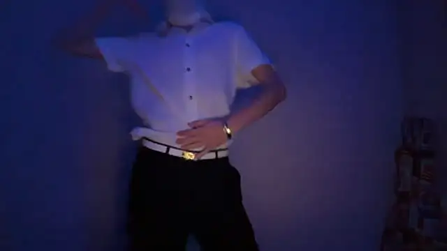 holydirt luxeno1 online show from December 19, 1:52 pm