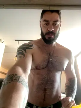 Snapshot of Drake_Cole chatting on September 9, 9:57 pm Drake Cole online show from September 9, 9:57 pm