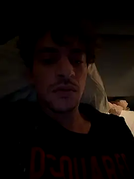 hottest23 online show from November 28, 2:04 am