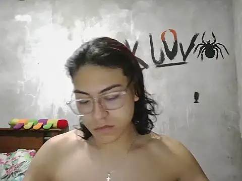 dirty model online show from February 25, 1:28 am