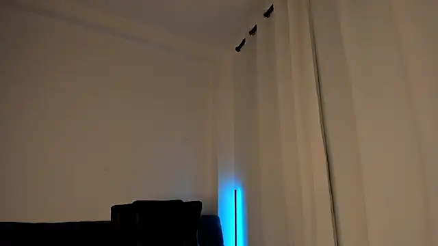 Snapshot of nathan_blake chatting on October 16, 10:18 pm nathan blake online show from October 16, 10:18 pm