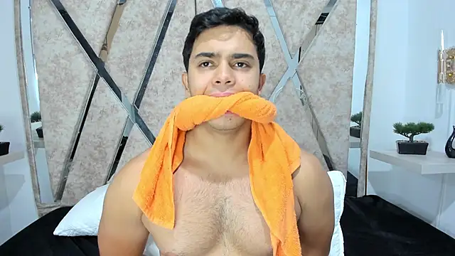 jayd muscle online show from December 5, 5:03 am