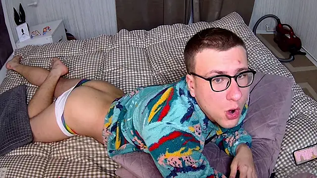 DennisGartmanB online show from March 13, 7:31 pm