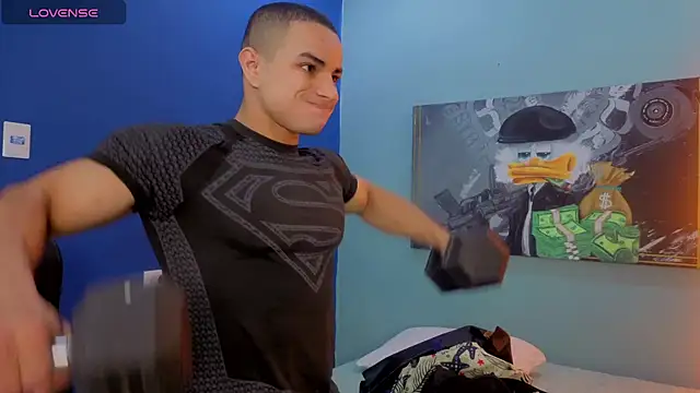 DylanGuss online show from October 21, 11:57 am