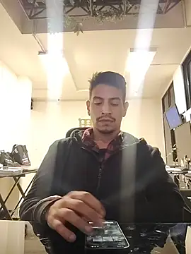 Juann-cock online show from May 11, 3:30 am