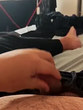 t-dog26 online show from October 29, 1:58 pm