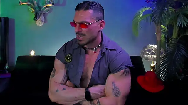 dennis cox1 online show from April 9, 1:03 am