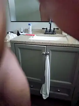 Snapshot of mrdaddy1984 chatting on October 3, 9:53 pm mrdaddy1984 online show from October 3, 9:53 pm