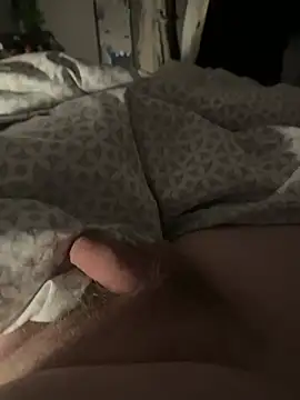 slavebitch228 online show from July 4, 5:32 am