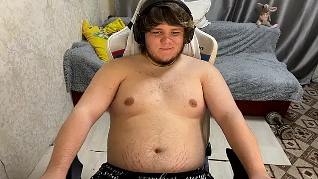 desiredude9 online show from September 20, 9:04 pm