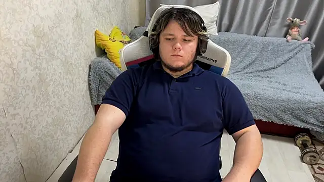 desiredude9 online show from September 22, 9:25 pm