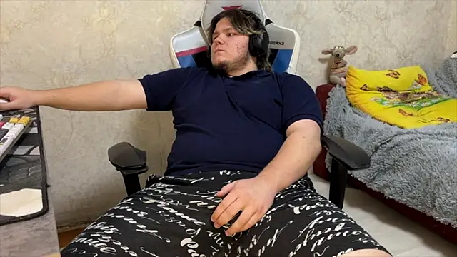 desiredude9 online show from October 9, 6:46 pm