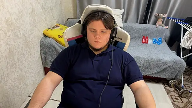 desiredude9 online show from October 1, 8:46 pm