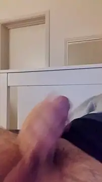 NewJoiner online show from December 16, 9:44 pm