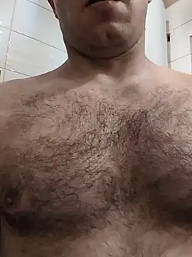 MC353535 online show from April 8, 11:24 pm