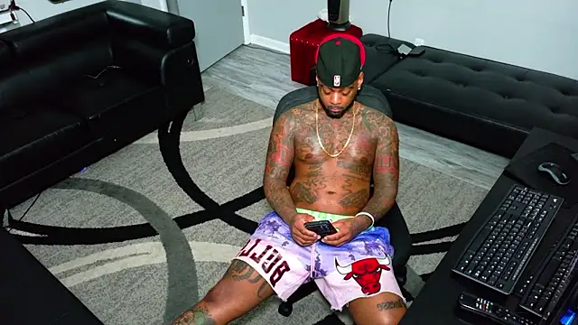 SLANGONDEMHOES online show from January 17, 7:49 pm