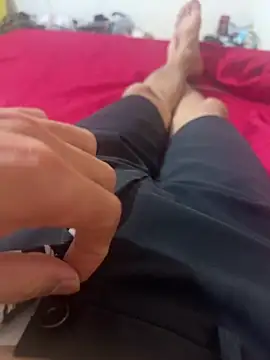 nguyen4848 online show from February 28, 4:28 pm