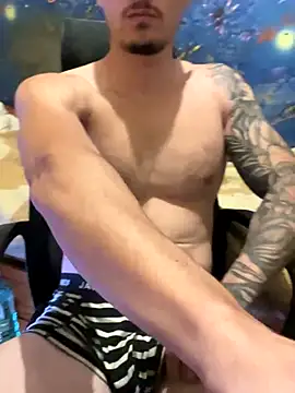 fronkie9384 online show from October 4, 4:56 pm