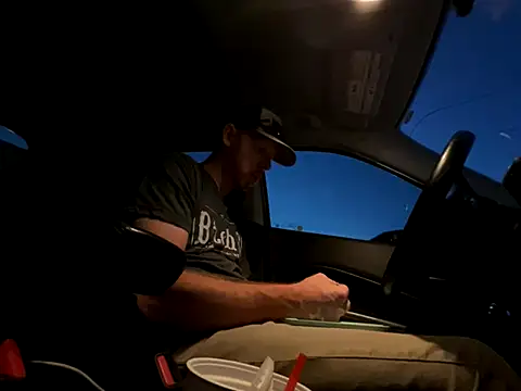 Snapshot of Chazington90 chatting on September 9, 1:49 am Chazington90 online show from September 9, 1:49 am