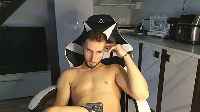 Snapshot of RyanStorm_ chatting on October 18, 3:39 pm RyanStorm online show from October 18, 3:39 pm