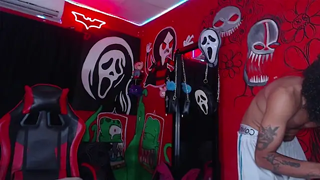 dante hellsingx online show from November 28, 1:20 am