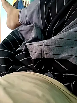 Snapshot of maddy3108 chatting on September 23, 4:56 am maddy3108 online show from September 23, 4:56 am