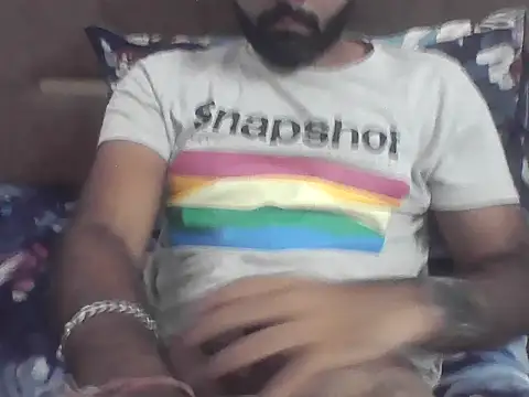 Snapshot of joshisdwe chatting on October 1, 6:45 pm joshisdwe online show from October 1, 6:45 pm