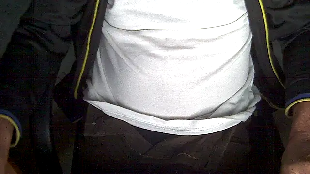 velikifant7 online show from April 15, 5:18 am