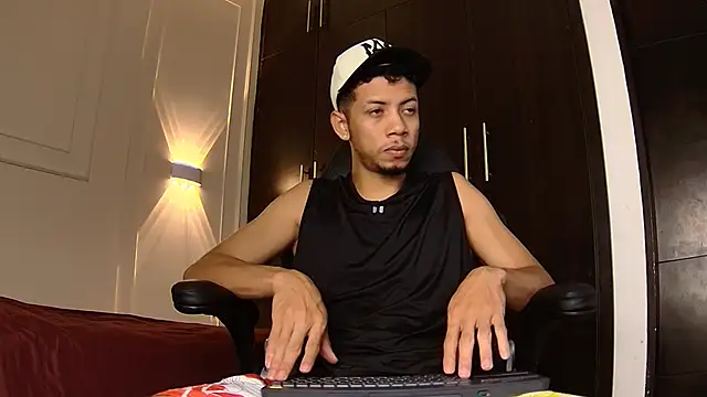 DustinandJordan online show from January 12, 8:13 pm