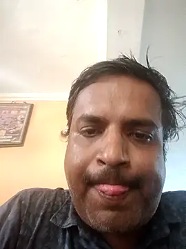 Snapshot of vardh033 chatting on September 10, 8:02 am vardh033 online show from September 10, 8:02 am